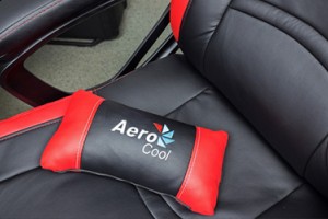 Кресло Aerocool AC80C – обзор доступной альтернативы